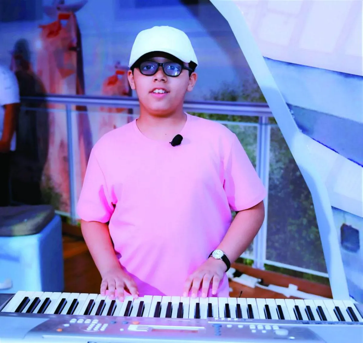 الممثل سلطان العنزي