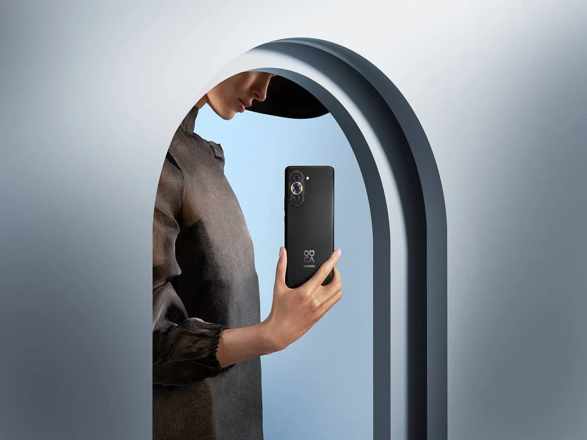  إليك أفضل اختيار للهواتف الذكية الرائدة والعصرية في الامارات ولماذا يعتبر HUAWEI nova 10 Pro هو الخيار الأفضل