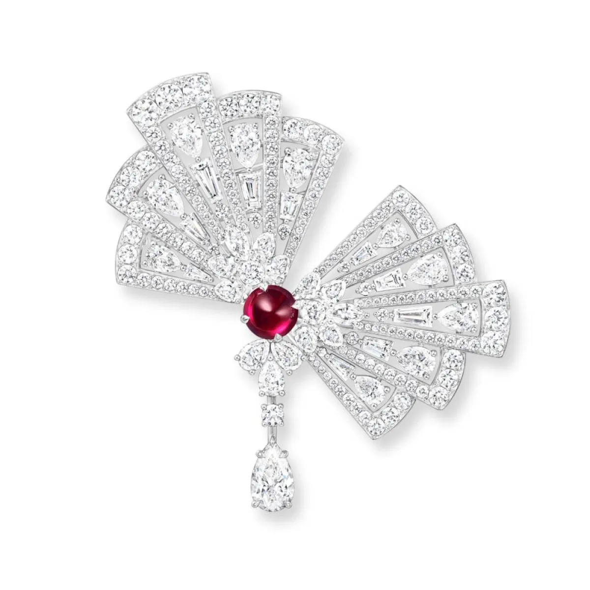بروش Betta Fish من هاري وينستون Harry Winston