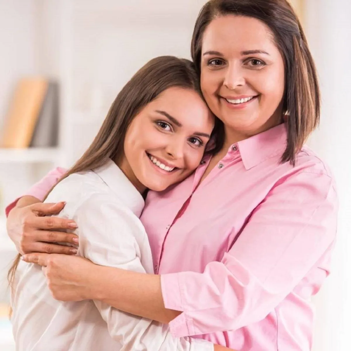 صورة لأم وطفلتها