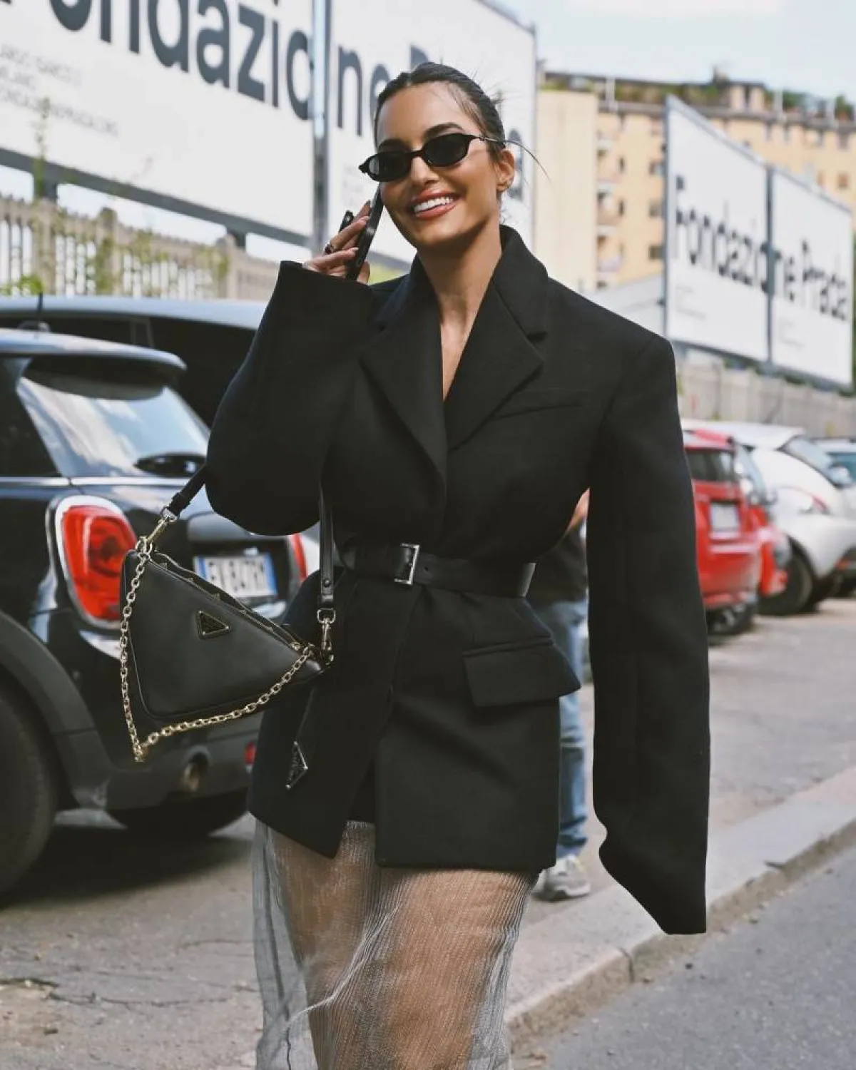 كارن وازن ببليزر رسمي باللون الأسود 