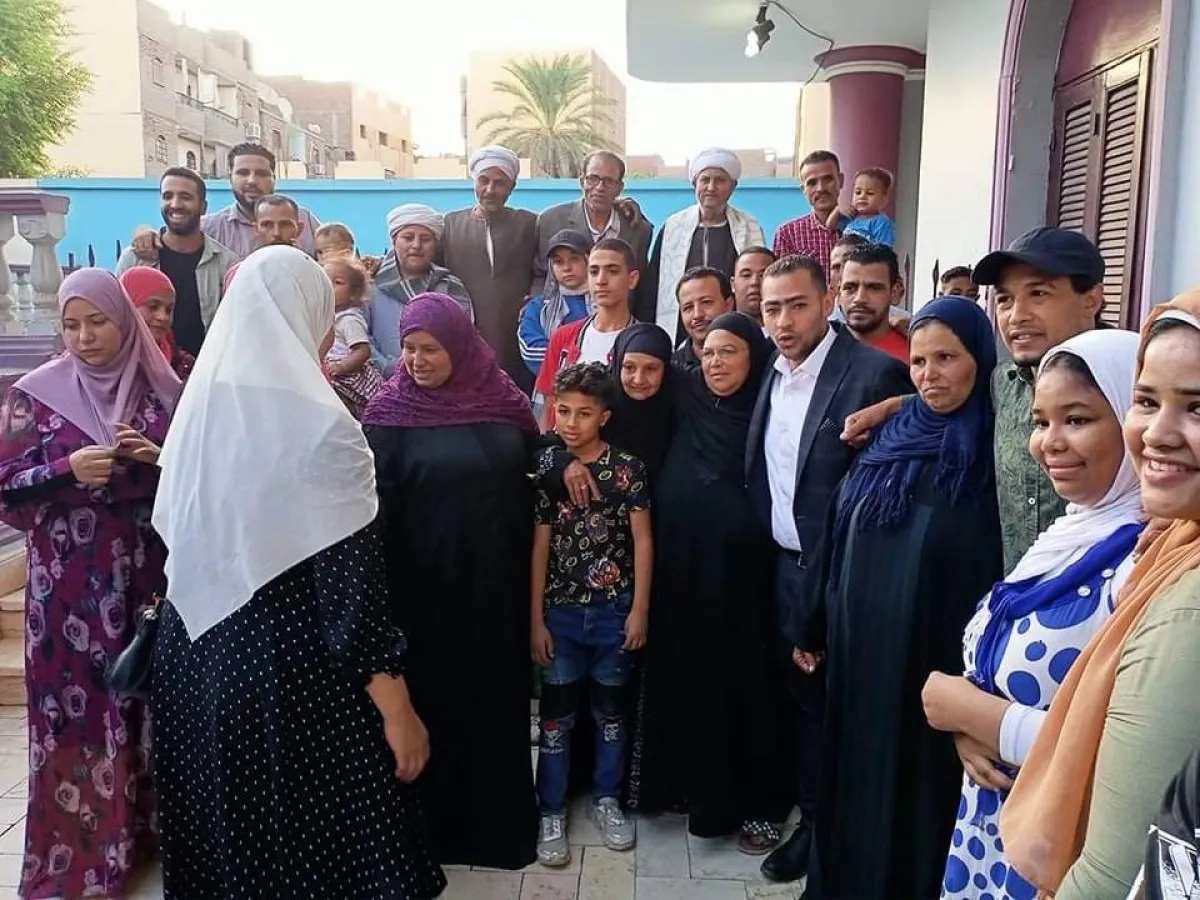 عودة سيدة لعائلتها بعد 45 سنة