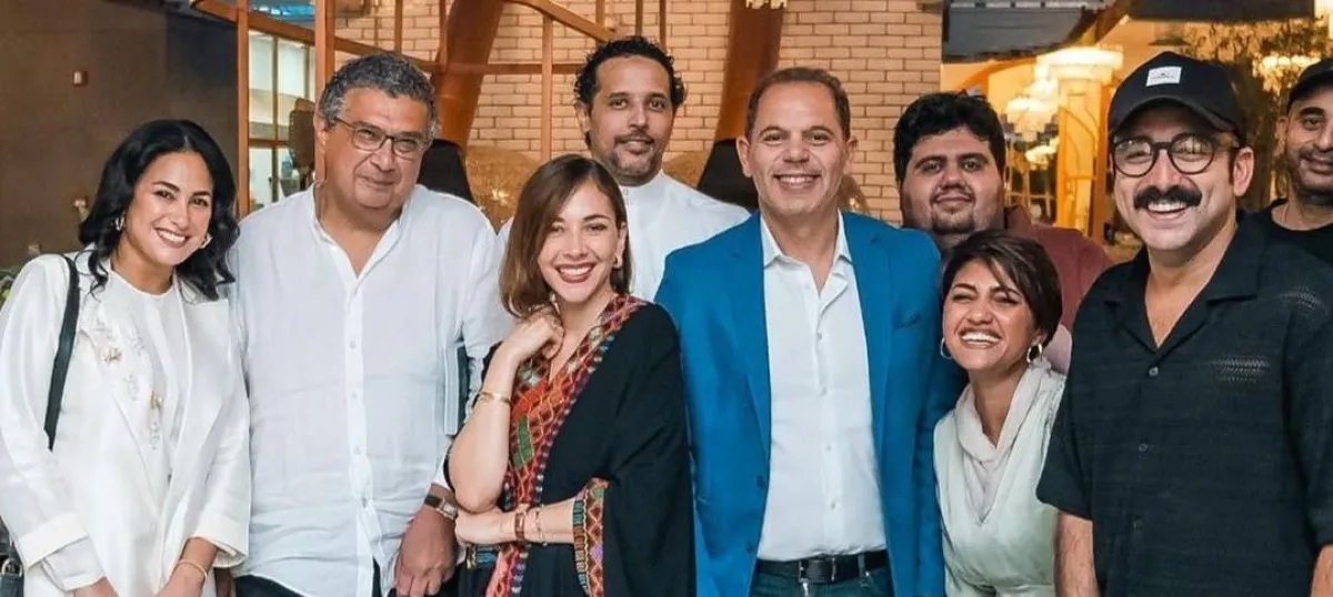 فاطمة البنوي برفقة أبطال فيلم "فضل ونعمة" - صورة من حسابها على انستغرام