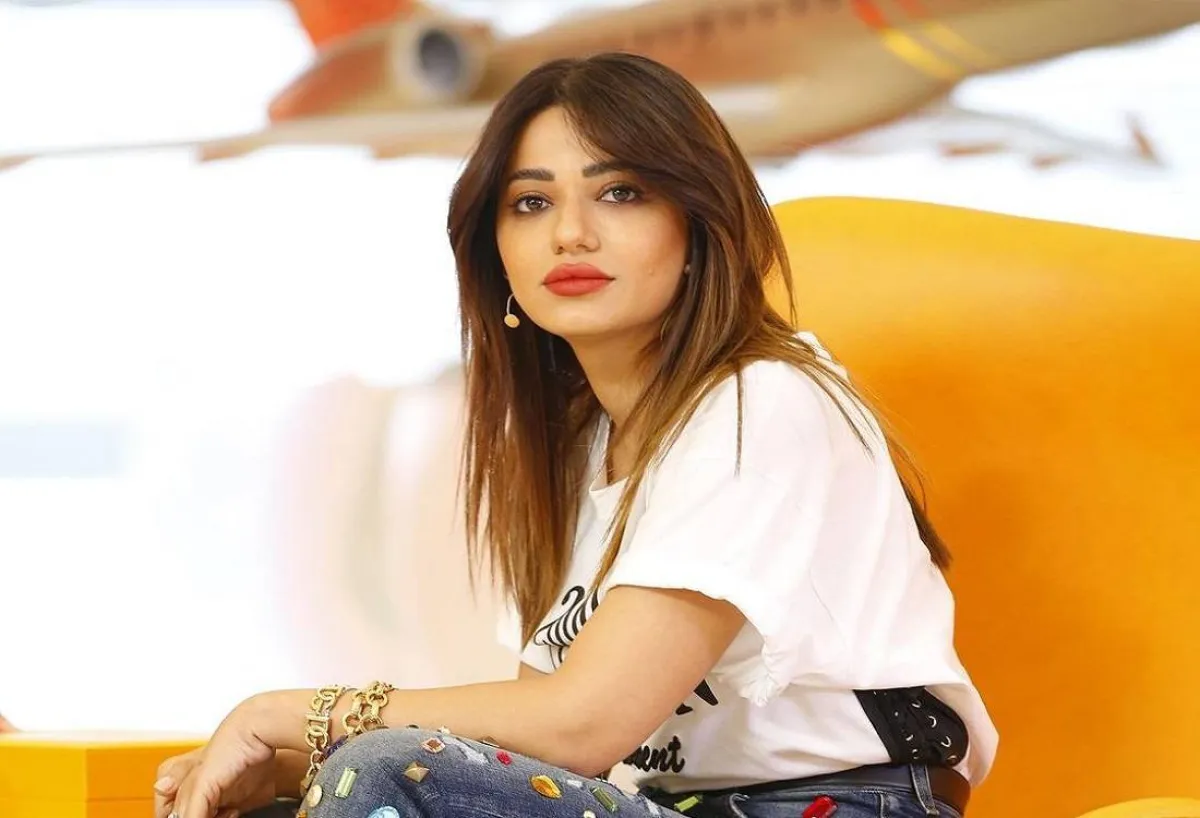 رحمة رياض  - صورة من حسابها على انستغرام