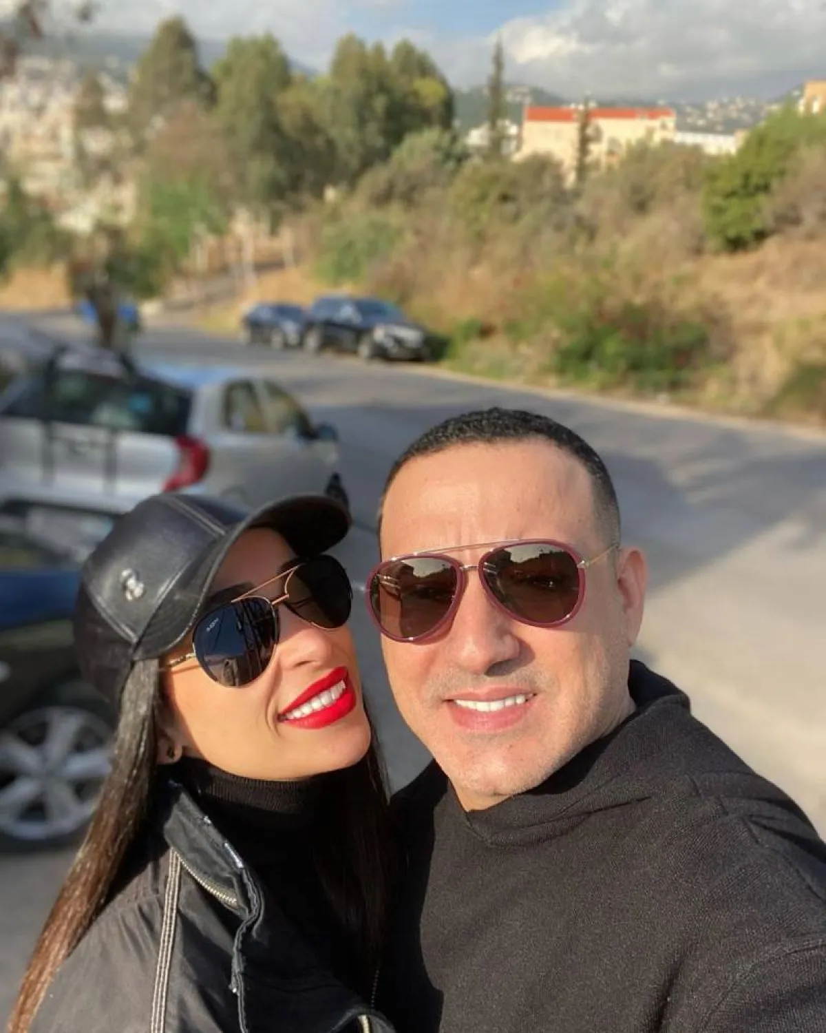 دياب وزوجته هاجر الإبياري - صورة من حسابها على انستغرام