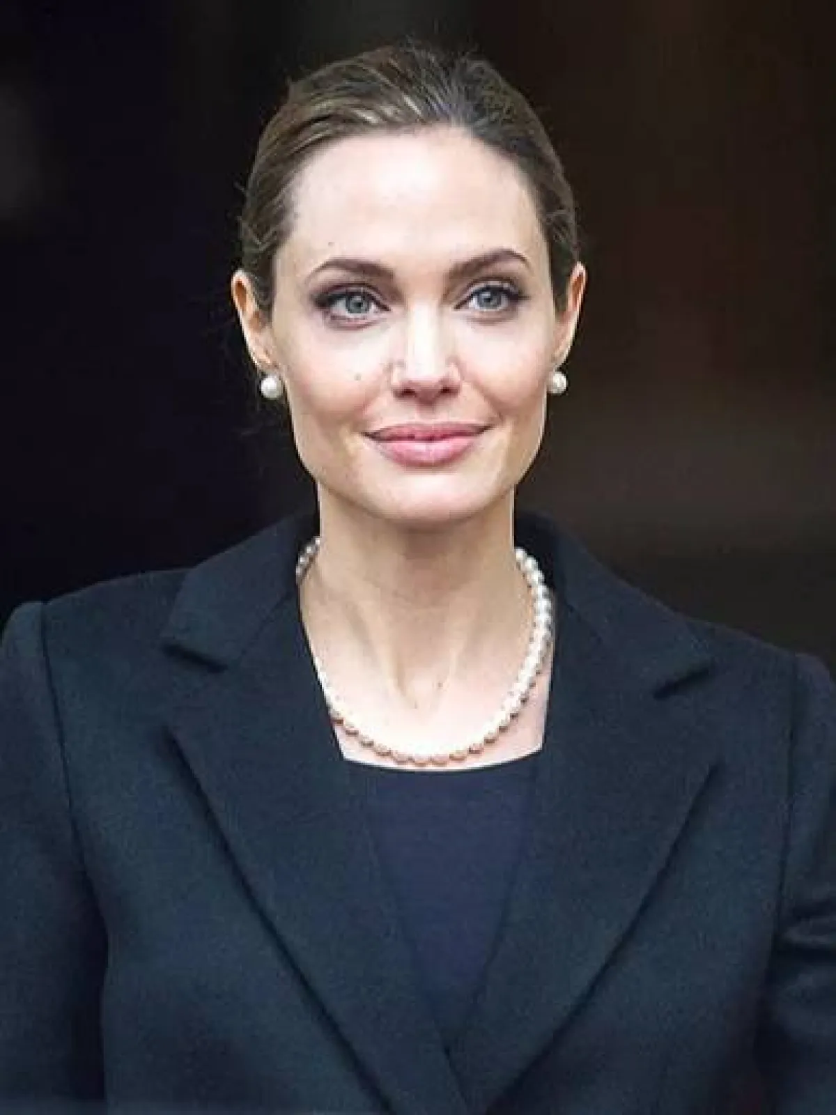 أنجلينا جولي- الصورة من موقع People