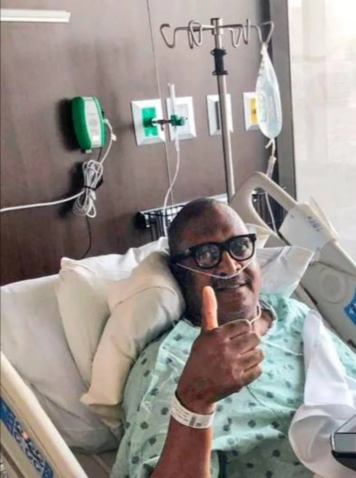 ماثيو نولز- الصورة من موقع People