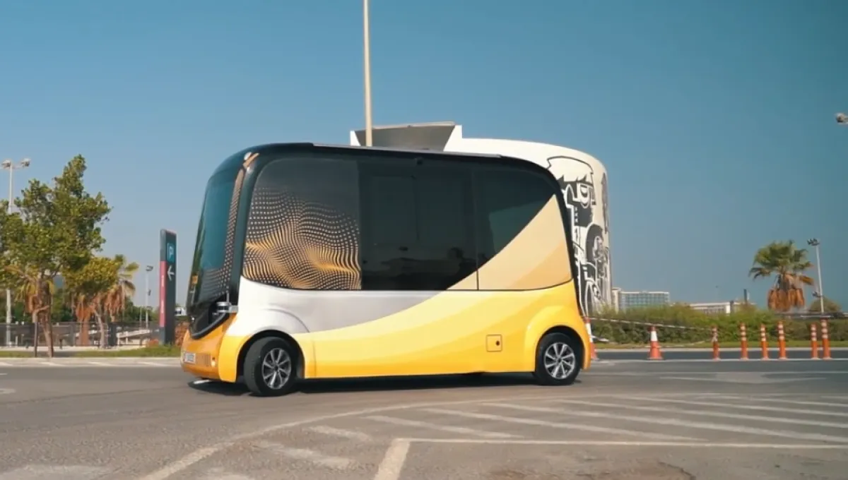 إطلاق المرحلة الثانية من مشروع التنقل الذكي في جزيرتي ياس والسعديات. الصورة من مكتب أبوظبي الإعلامي