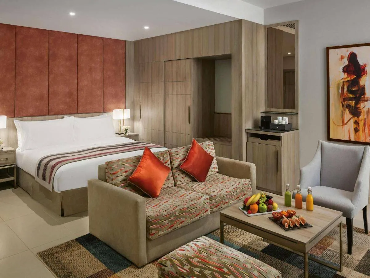 فندق موڤنبيك جدة التحلية