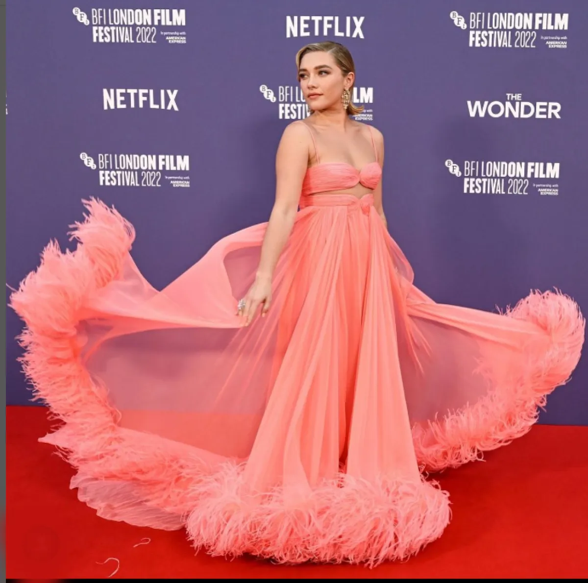 فلورنس بوt - الصورة من حساب hgofdvm ريبيكا موراي على انستغرام