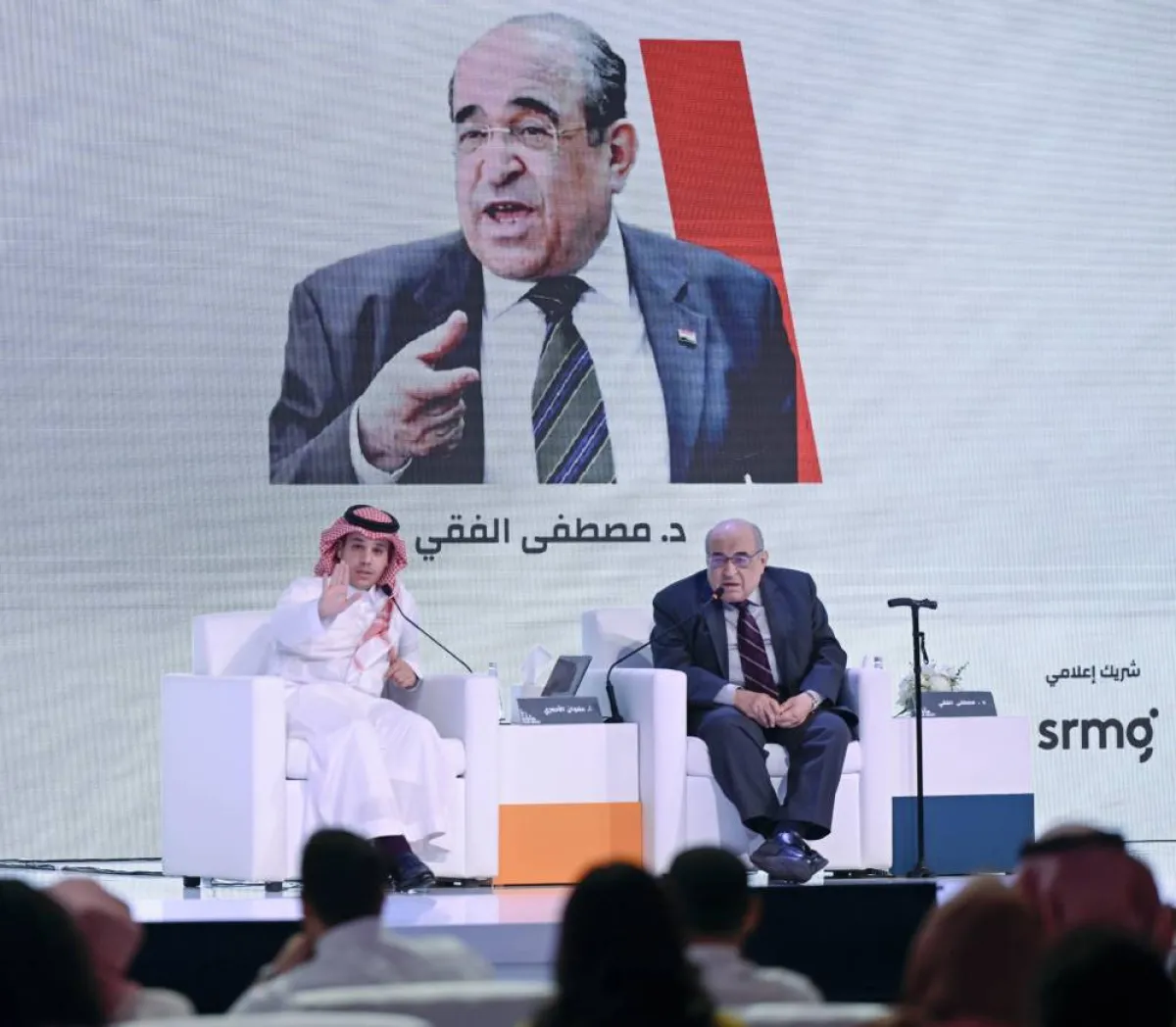 الدكتور مصطفى الفقي يناقش قضايا الثقافة والعولمة ضمن "حديث الكتاب" مع عضوان الأحمري