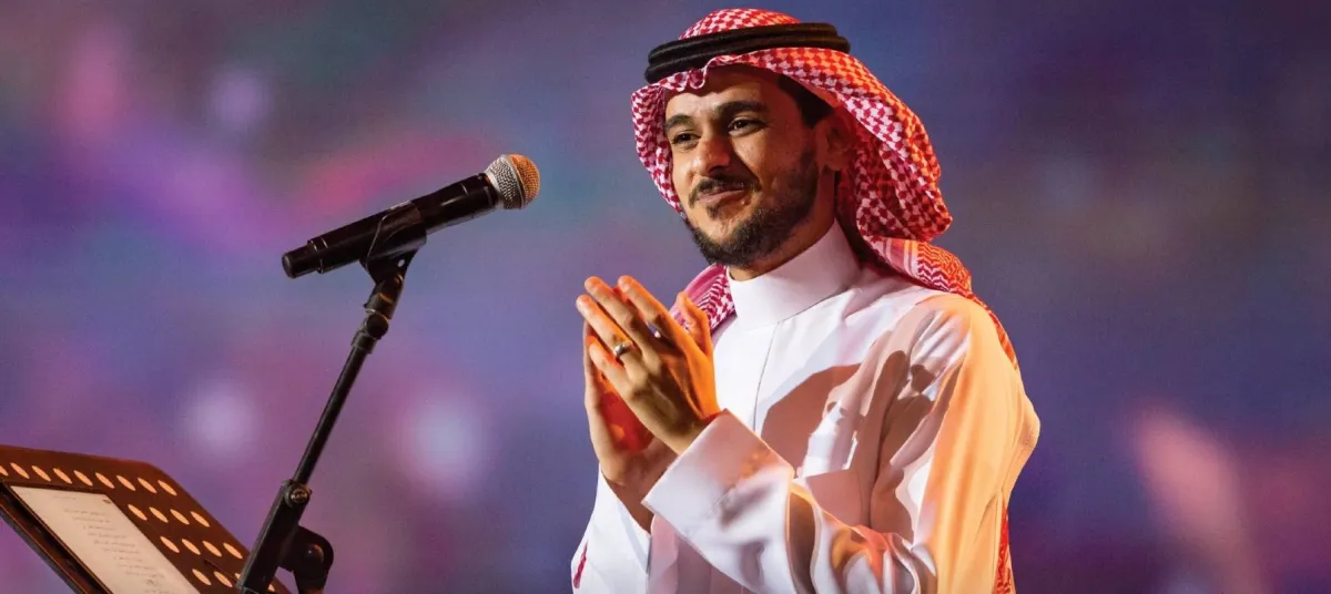 عايض- الصورة من موقع معرض الرياض الدولي للكتاب على تويتر