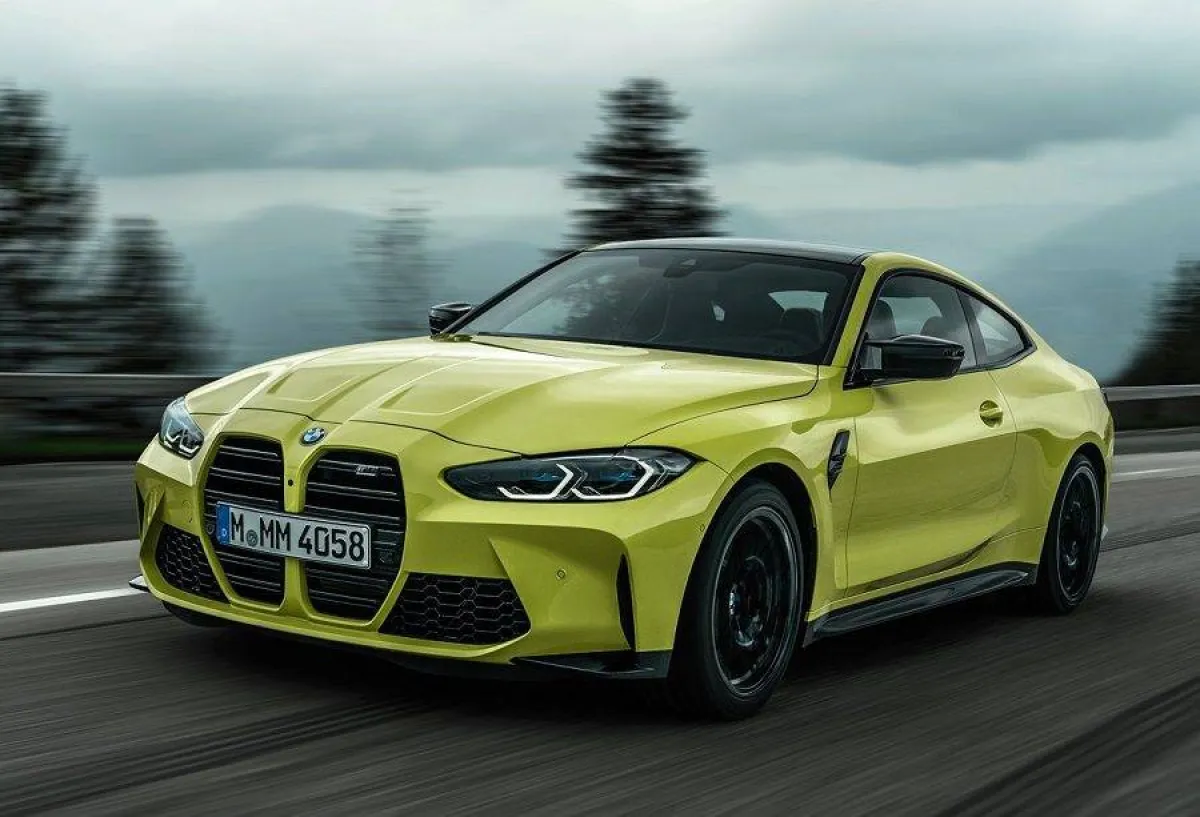 بي ام دبليو ام 4 كومبيتيشن