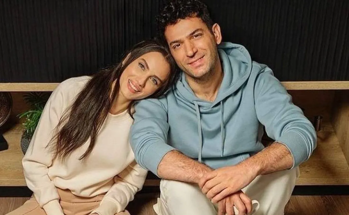 مراد يلدريم وزوجته  إيمان الباني - صورة من صفحته الرسمية على انستغرام 
