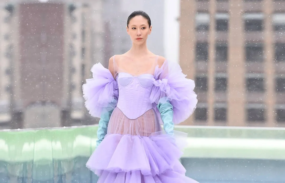 الليلكي ينعش أزياء الخريف Soft Lilac