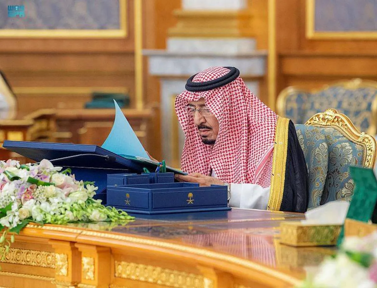 خادم الحرمين الشريفين يرأس جلسة مجلس الوزراء - الصورة من "واس"
