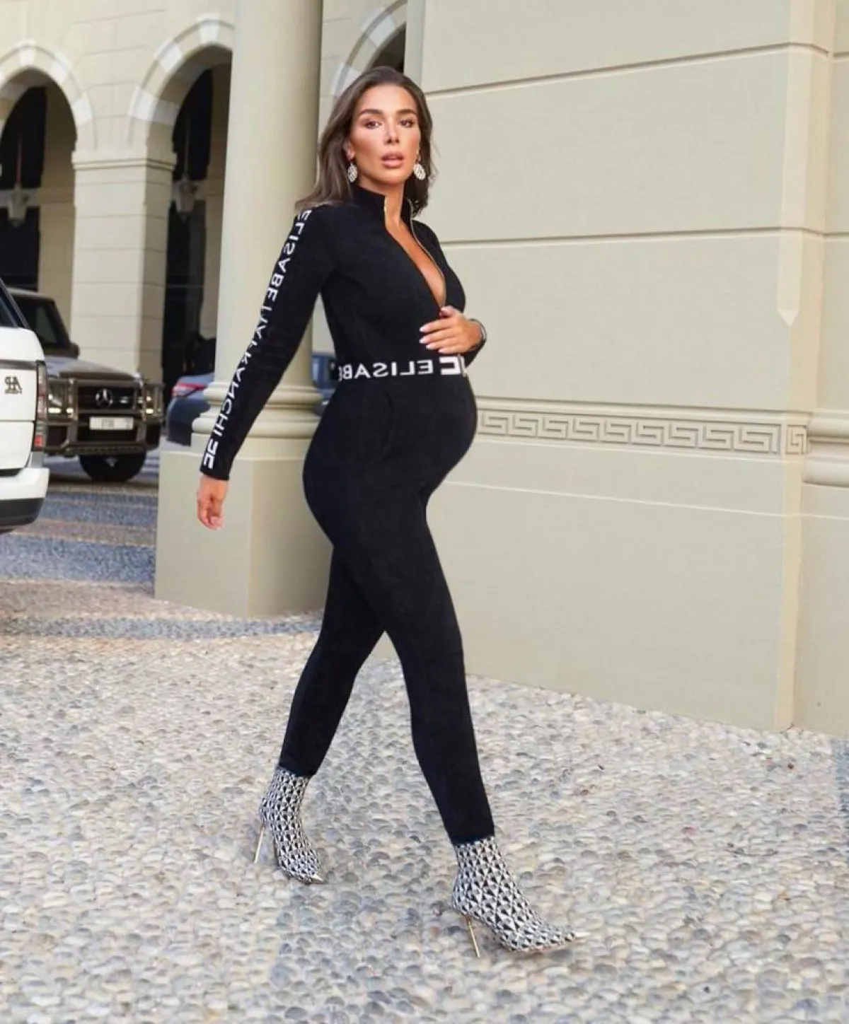 إطلالات حمل عصرية من مرام زبيدة