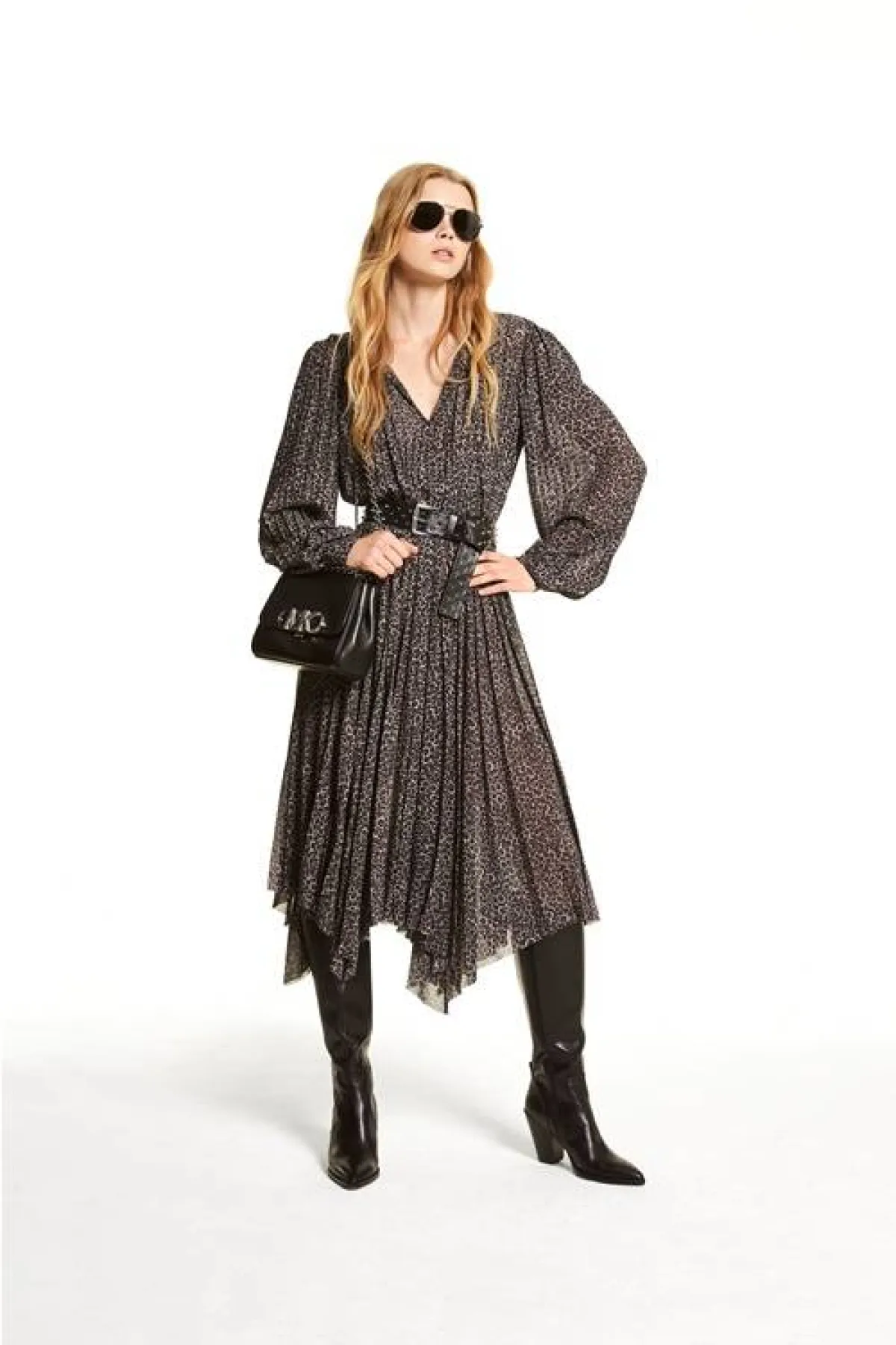 تنسيق الحزام من مايكل مايكل كورس Michael Michael Kors