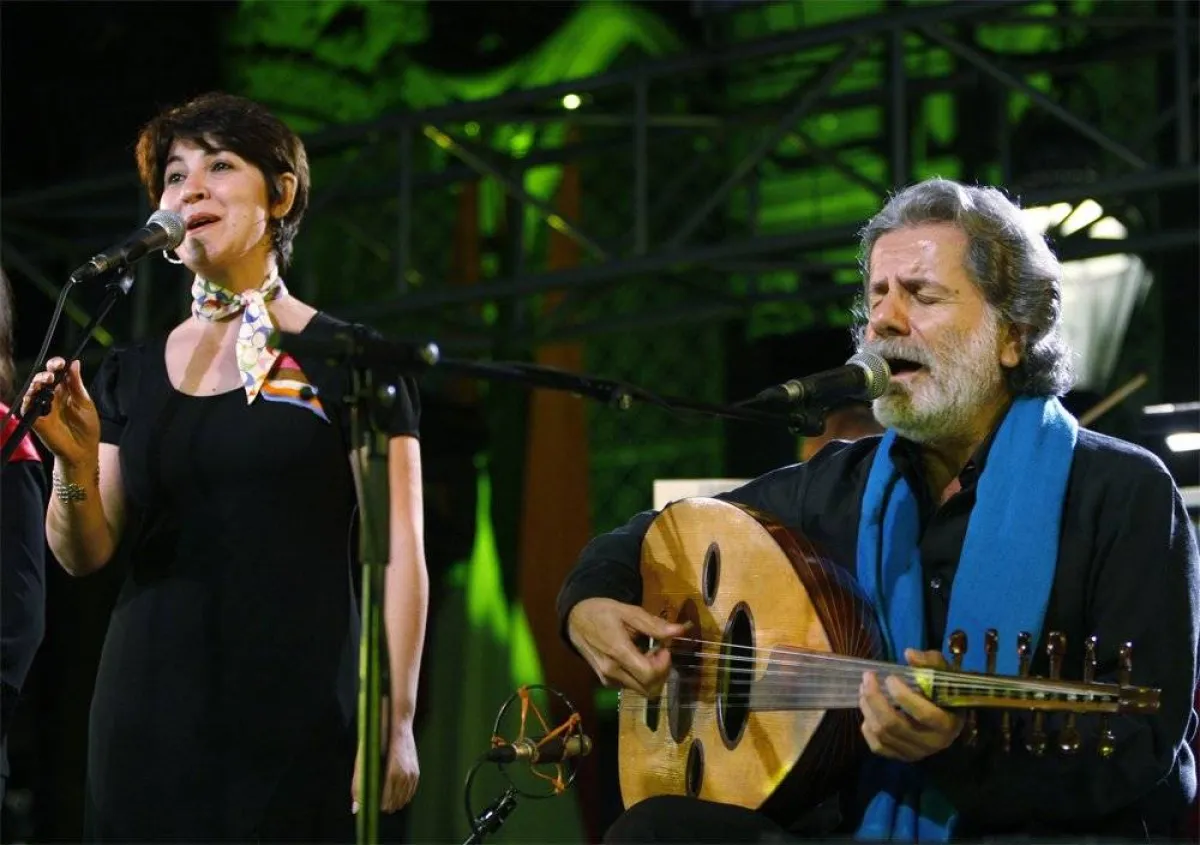 اميمة خليل مع مارسيل خليفة- الصورة من حساب أميمة على الفيسبوك