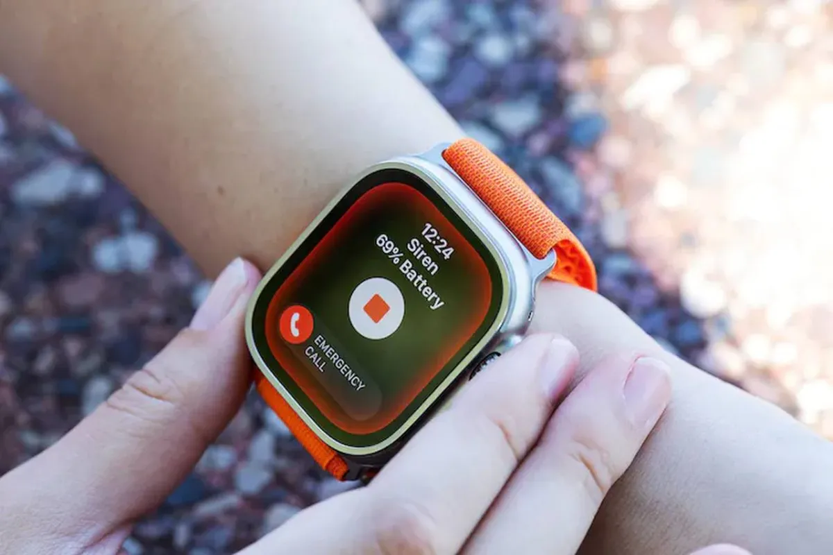 كيفية استخدام صفارة إنذار Apple Watch Ultra