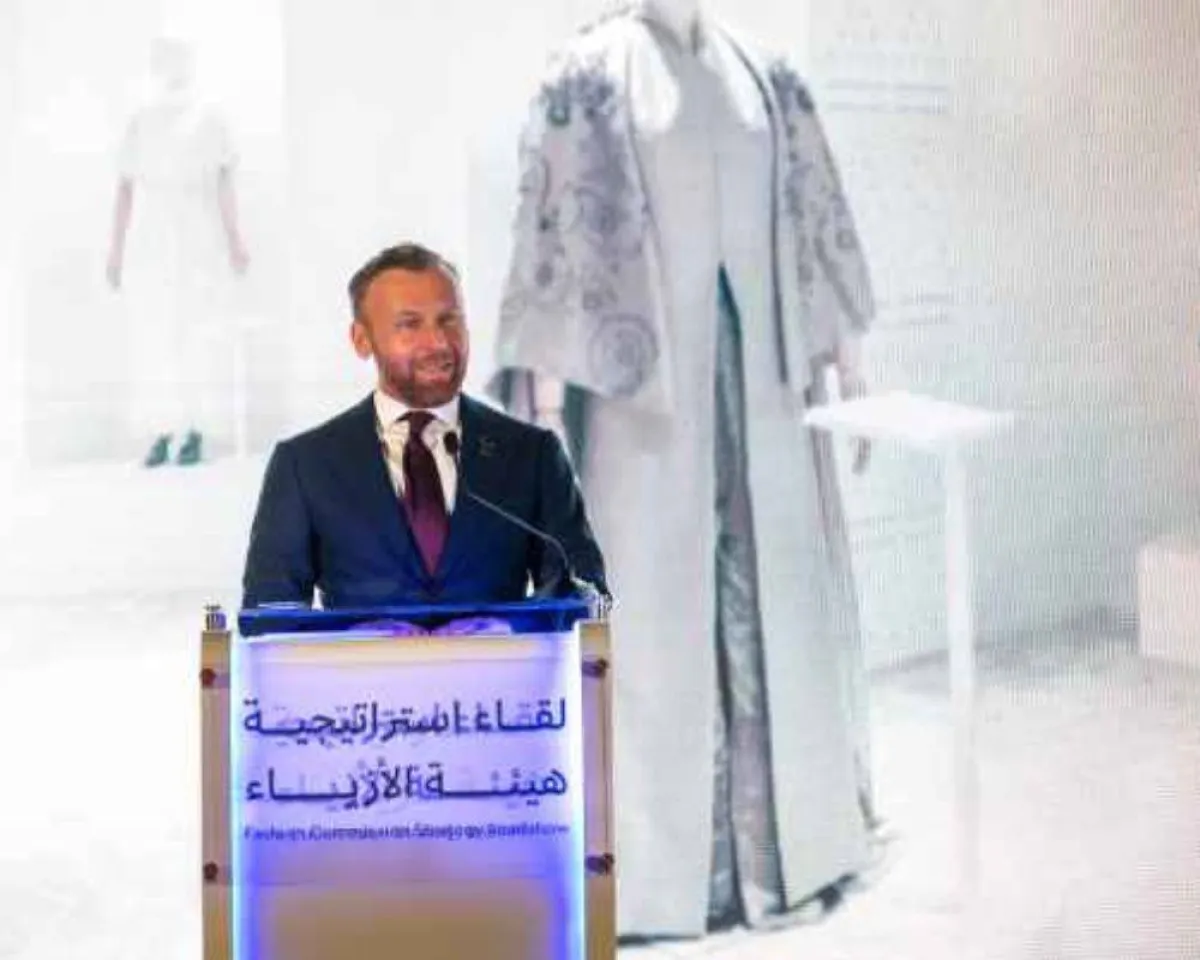 بوراك شاكماك، الرئيس التنفيذي لهيئة الأزياء