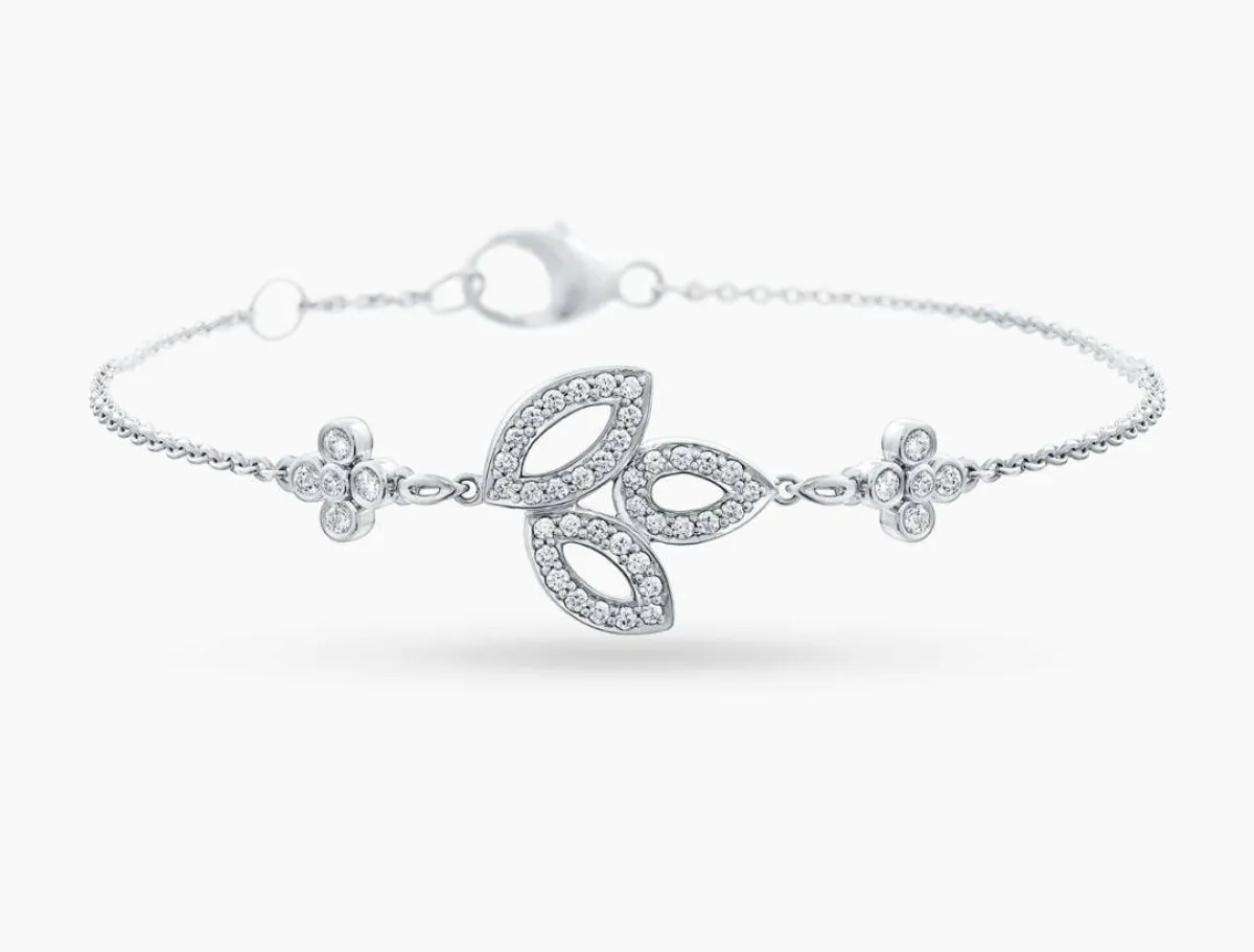  سوار Lily Cluster Platinum من هاري وينستون Harry Winston 