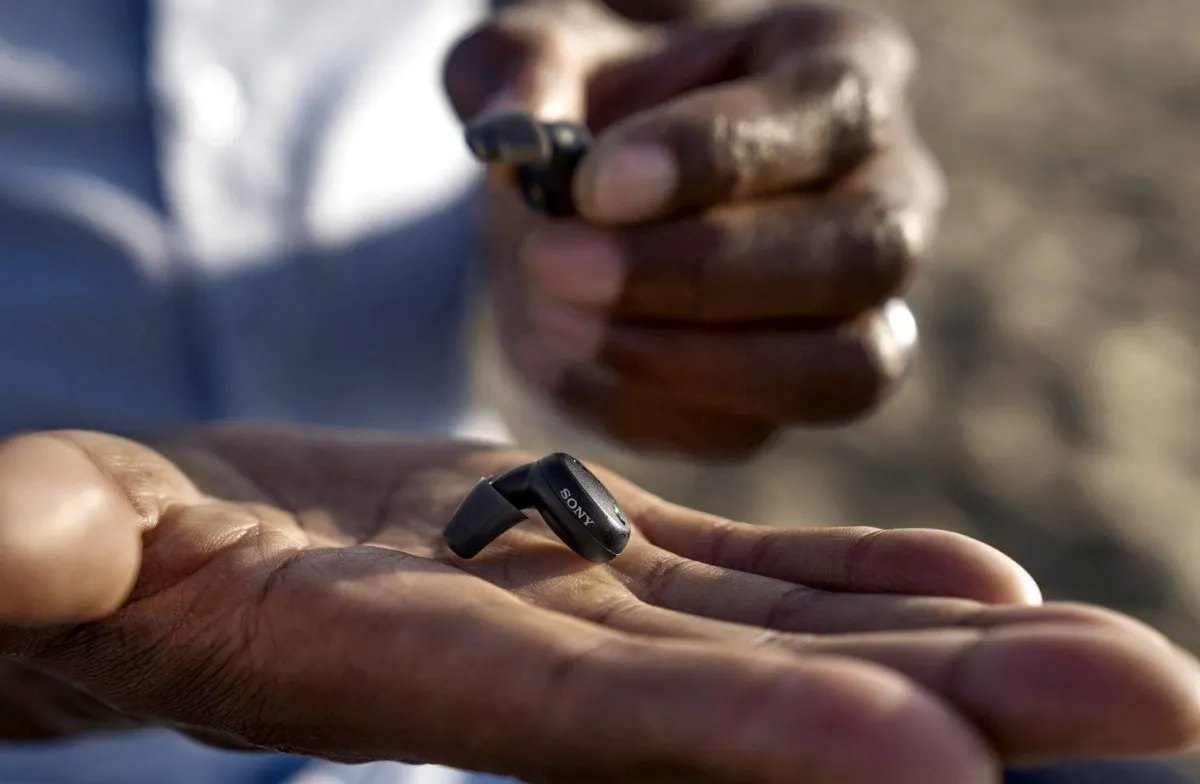 صورة أداة تكبير الصوت لضعاف السمع