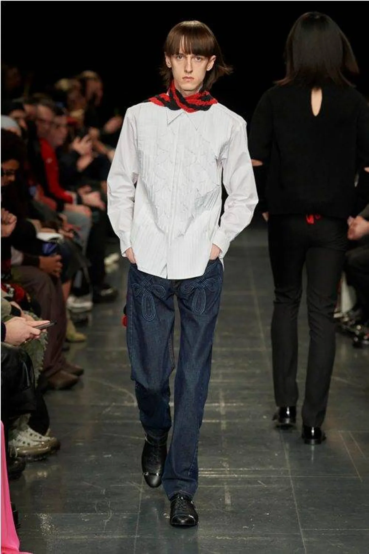 قميص لخريف 2022 من ستيفان كوك Stefan Coke