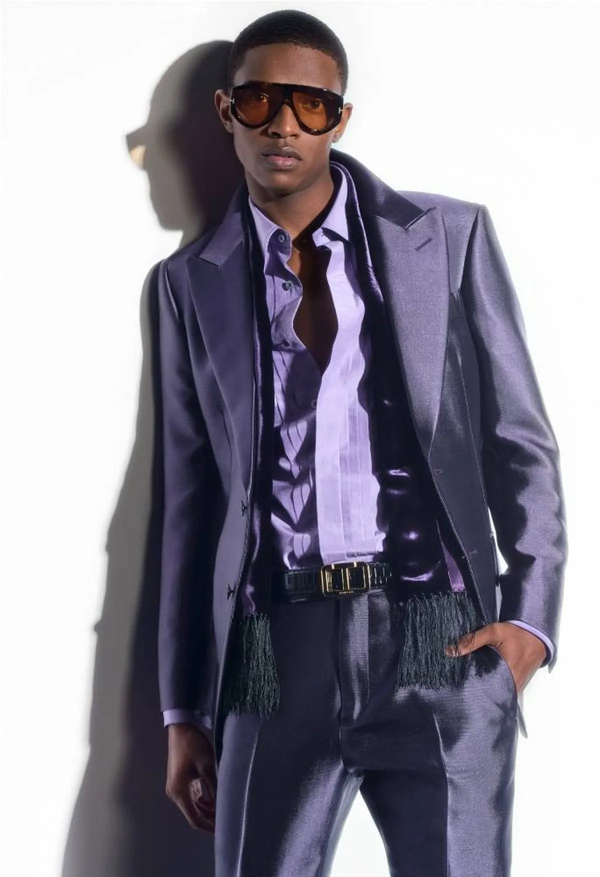 موديلات قمصان رجالية لخريف 2022 من توم فورد Tom Ford