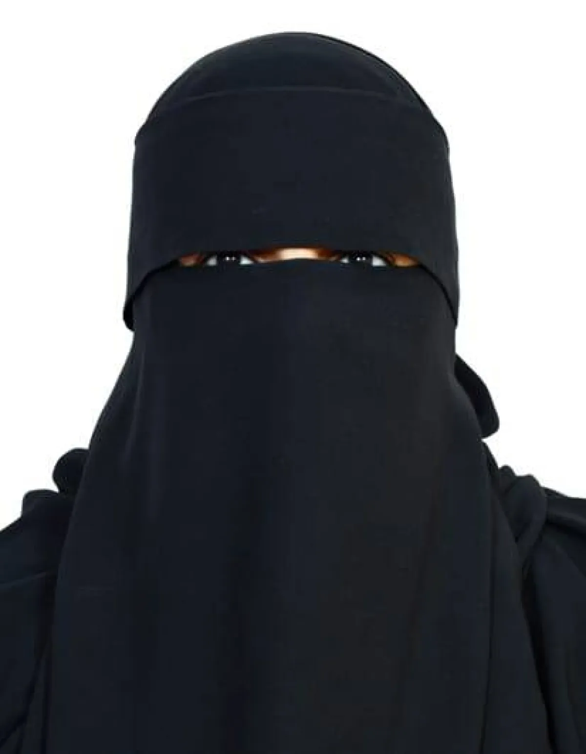 الدكتورة نجلاء الردادي أستاذ الكيمياء غير العضوية والنانو المشارك بجامعة طيبة