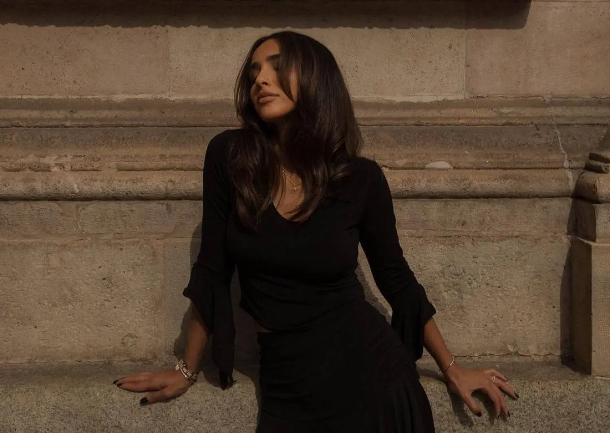 إطلالات هلا عبد الله