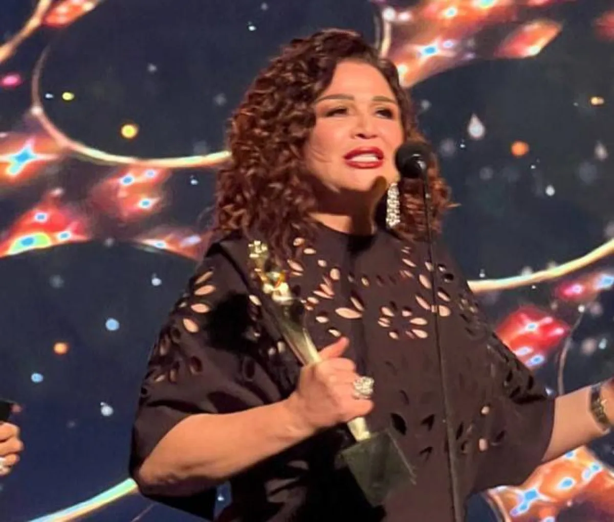 إلهام شاهين من حفل الموريكس دور- الصورة من حساب الجائزة على فيسبوك