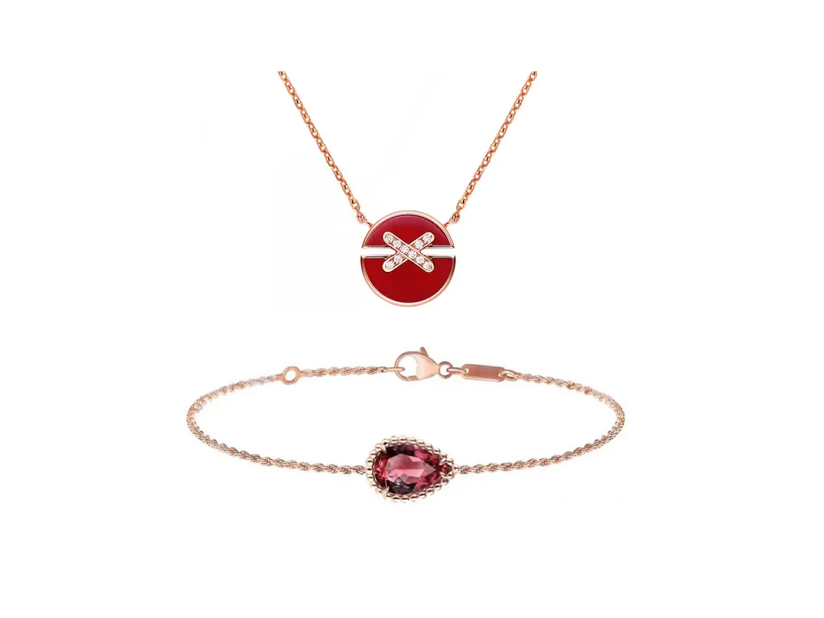 أساور مرصعة بحجر العقيق الملون لإطلالات الخريف والشتاء