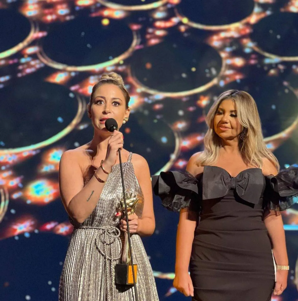 منة شلبي في الموريكس دور