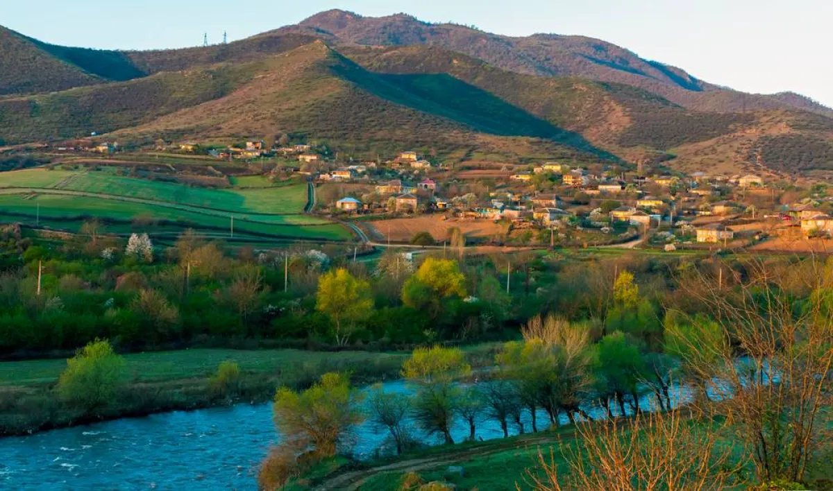 لقطة لنهر هرازدان