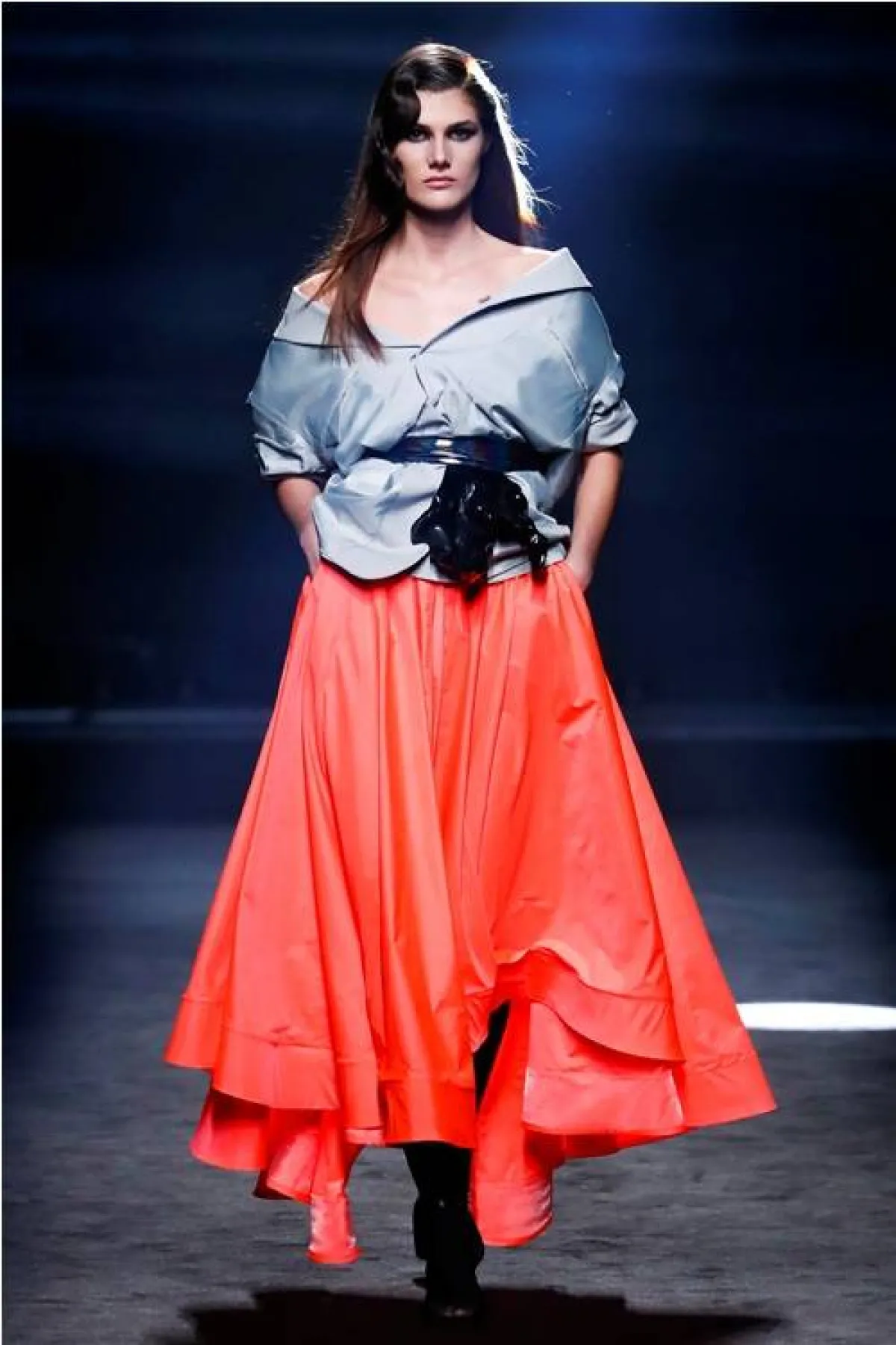 تنورة طويلة كلوش من روبرتو ديز Roberto Diz