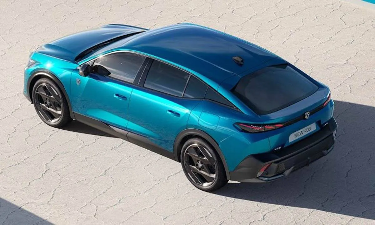 معرض باريس للسيارات في دورته الجديدة : رينو وجيب يتحولان إلى الكهرباء