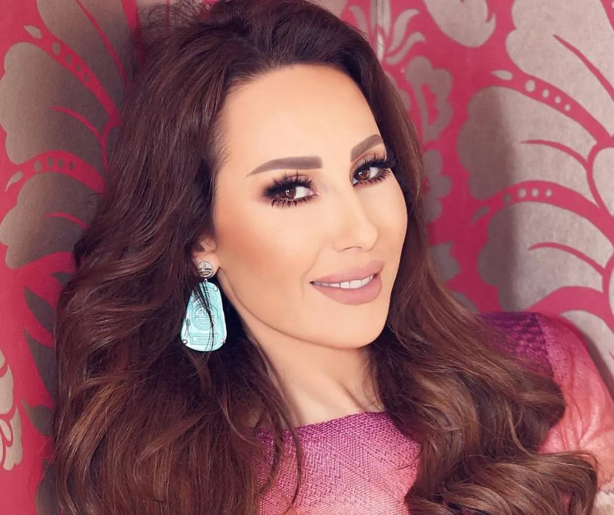 ورد الخال - صورة من صفحتها الرسمية على انستغرام