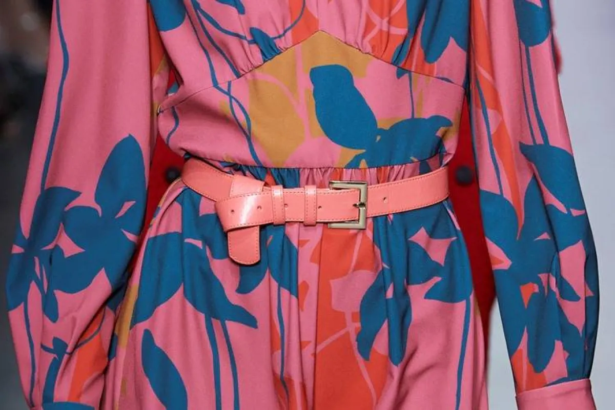 حزام باللون الزهري من ماريلينج Maryling