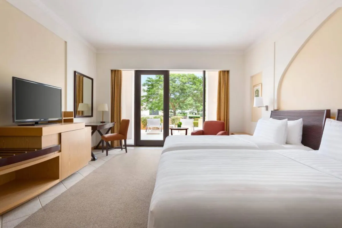 فندق شانغريلا بر الجصة