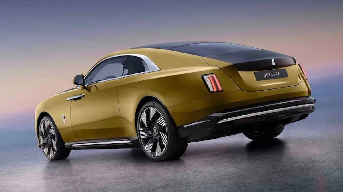 سبيكتر السيارة سوبر كوبيه كهربائية فائقة الفخامة