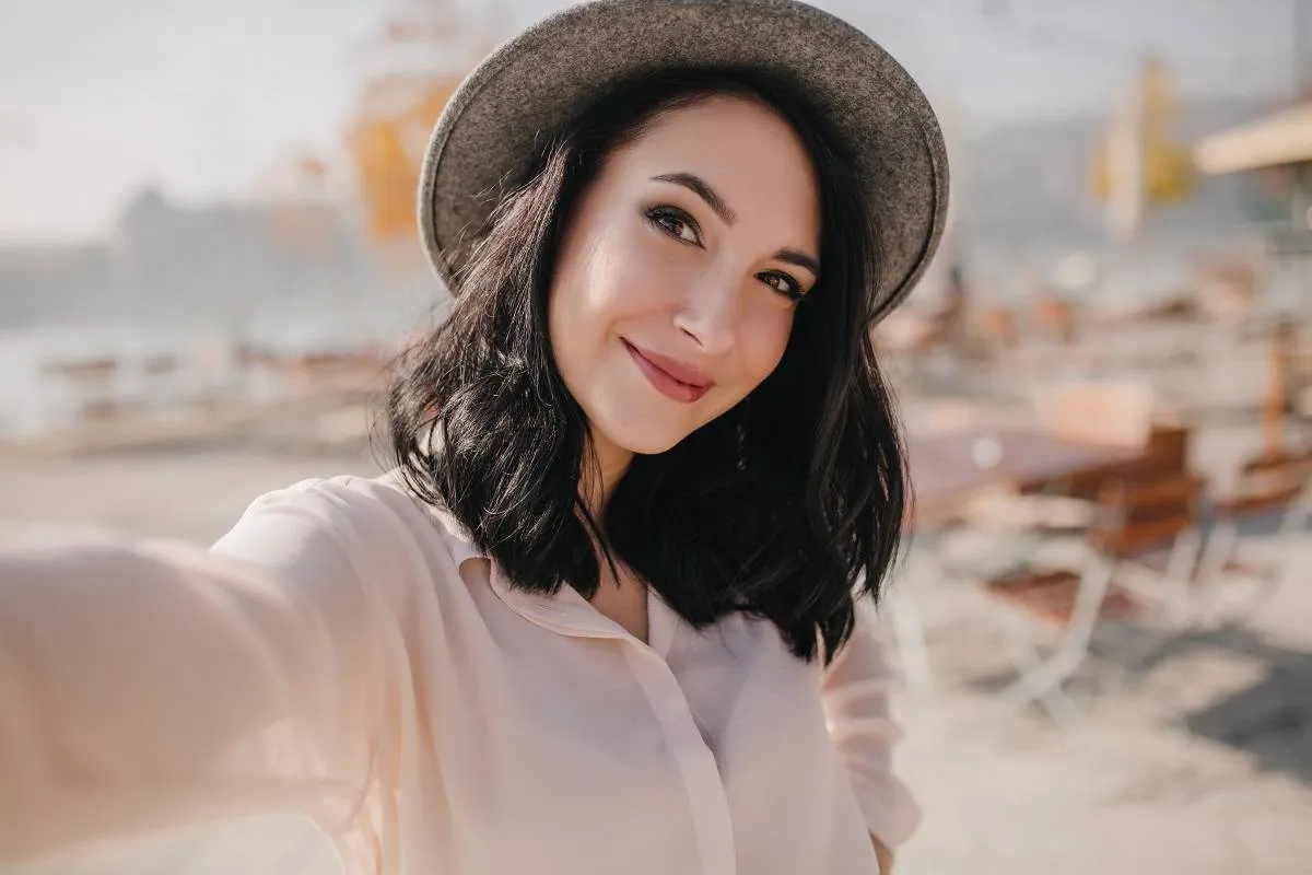 كوني جميلة بالصور