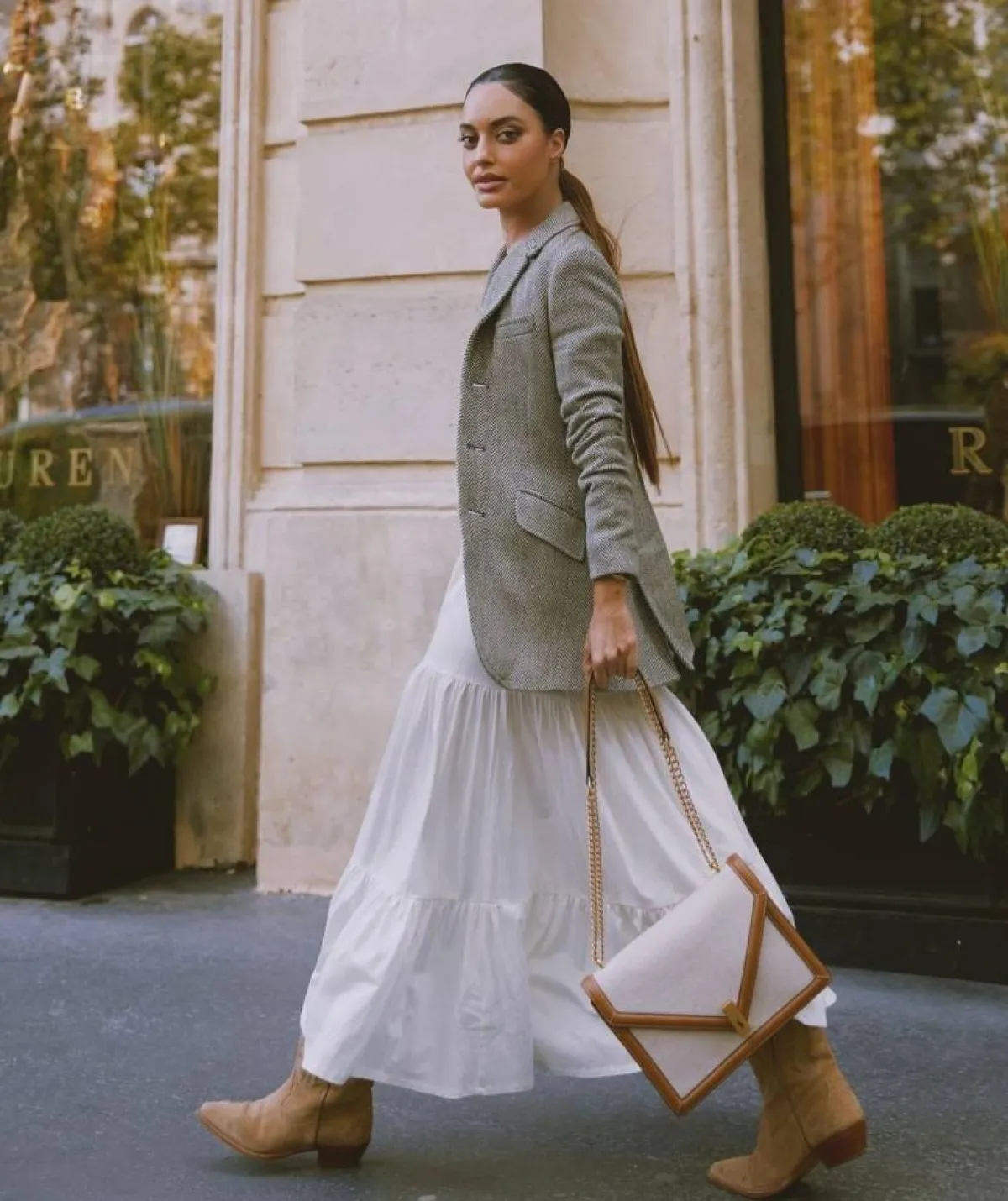 8 علامات تجارية تزيّن حقائب مدوّنات الموضة