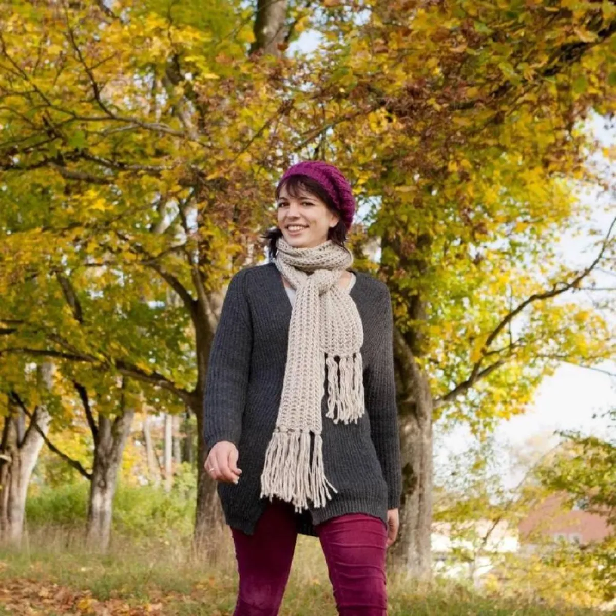 صورة لحامل تمشي في الشهر الأول