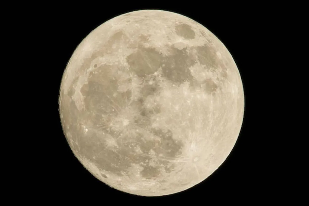 السفر للقمر