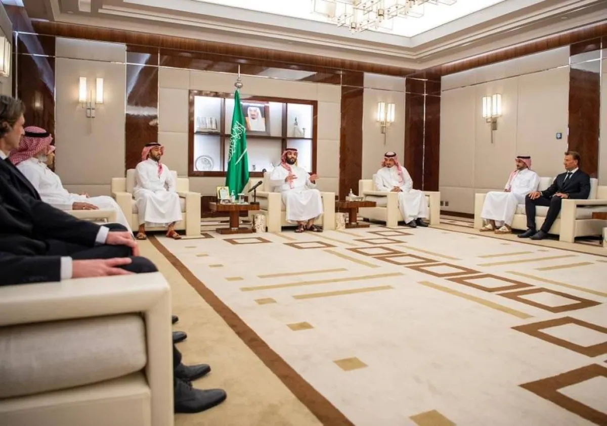 استقبال ولي العهد لاعبي المنتخب الوطني - الصورة من واس