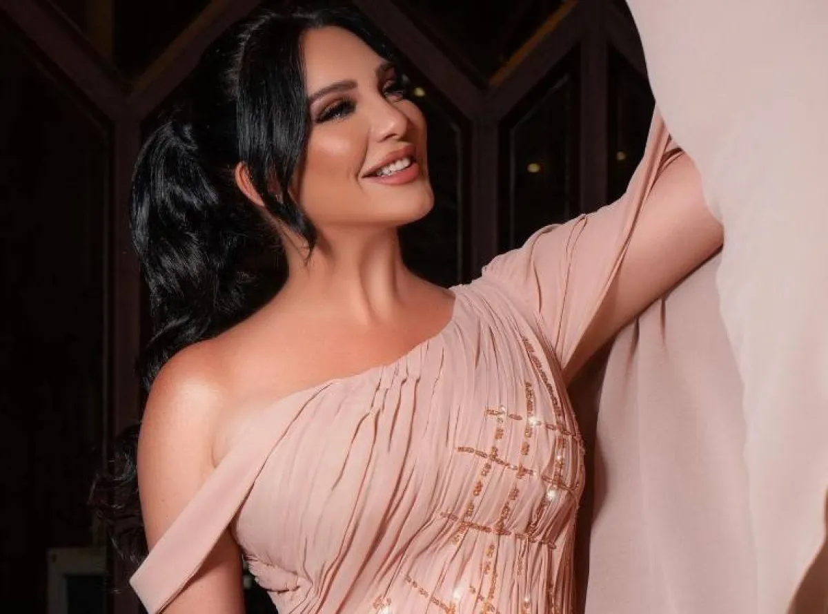 سلاف فواخرجي - الصورة من حسابها على انستغرام