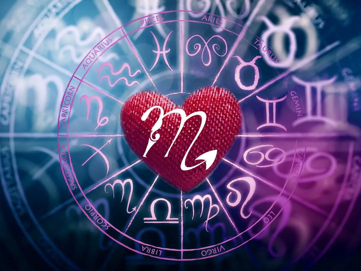 صفات رجل برج العقرب في الحب