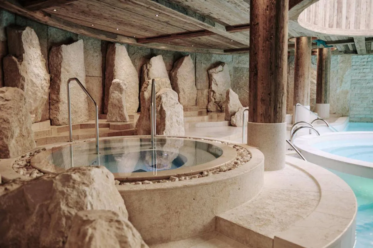 ذا ألبينا جي شتاد يقدم وسائل الراحة للنزلاء