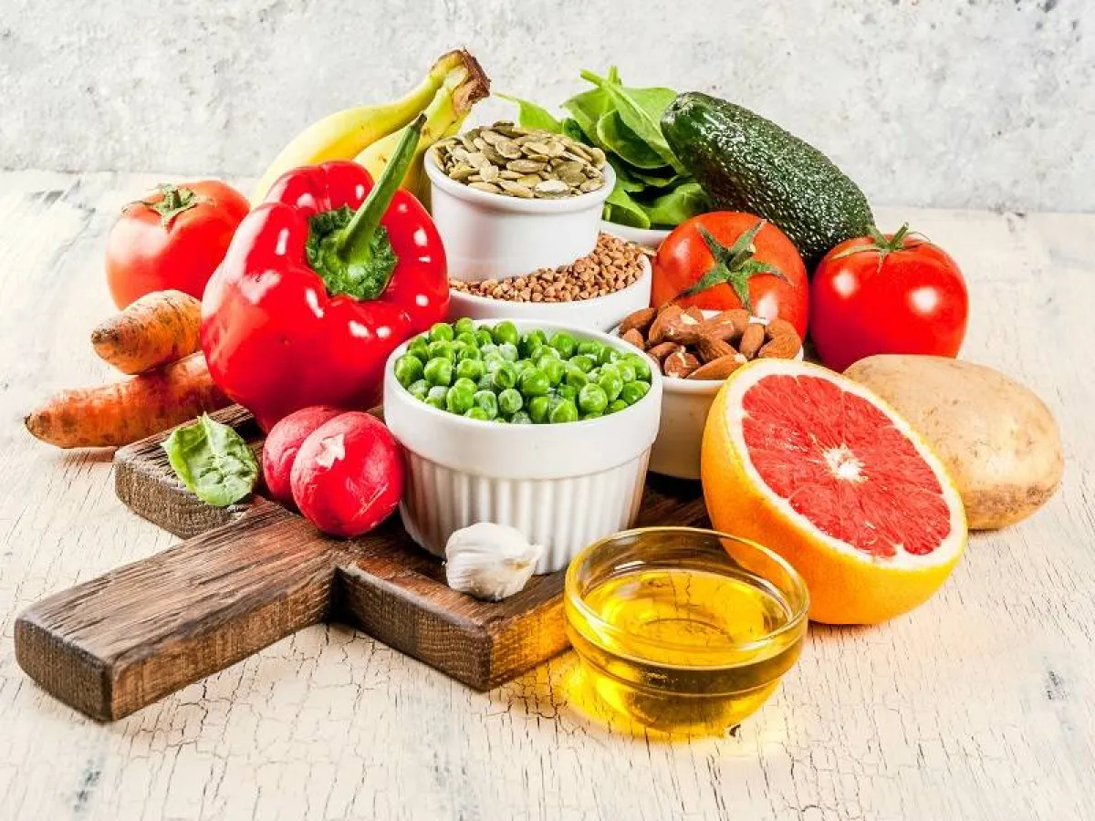 تناول المزيد من الفاكهة والخضروات الغنية بالبوتاسيوم والأطعمة قليلة الملح يقي من ارتفاع ضغط الدم المفاجئ